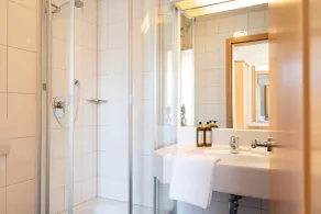 Landhotel Restaurant Huberhof Allershausen - Salle de bain