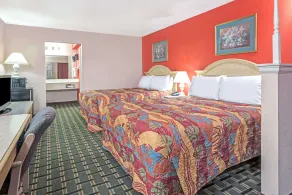 Days Inn & Suites by Wyndham Osceola AR - Rum