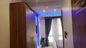Queens Court Hotel - Room
