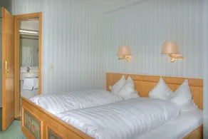 Landhotel Gasthof am Berg - Zimmer