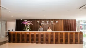 Elephants Hotel - Reception