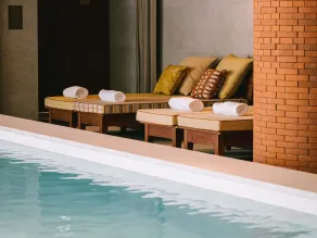 Mondrian Bordeaux Les Carmes - Pool