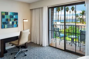 Hilton Santa Barbara Beachfront Resort - Chambre
