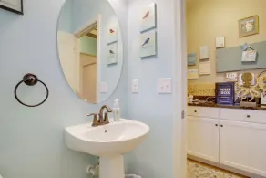 Shuttle to Beach: Millville Townhome w/ Porch - Interiør