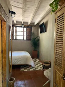 Ombligo Connection House - Room