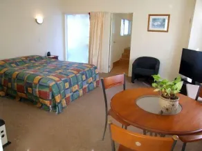 Colonial Court Motel - Zimmer