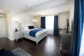 Dominion Gardens and Hotel - Chambre