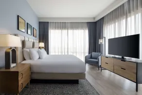 Embassy Suites by Hilton Bowling Green - Room