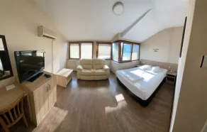 Hotel Cenedag - Room
