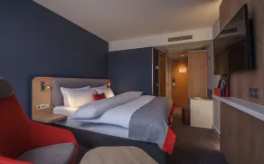 Holiday Inn Express Berlin City Centre by IHG - Room