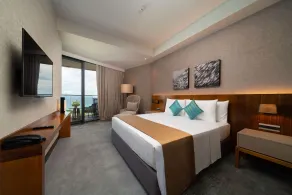 The Reef Island Resort Mactan, Cebu - Room