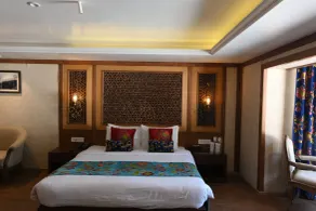 Kolahoi Green Heights Gulmarg - Chambre