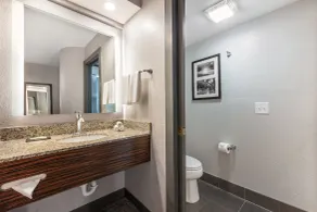 Sleep Inn Miami Airport - Baño