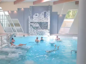 Grand Hôtel de Bourbon-Lancy - Spa et Restaurant - Logis - Pool
