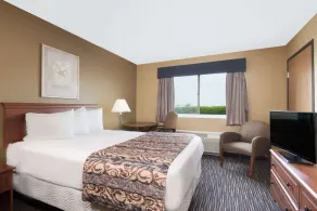 Baymont by Wyndham Columbus/Rickenbacker - Chambre