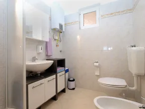 House 1831 - Bathroom