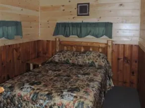 Lake George Diamond Cove Cottages, Cabins, & Hotel - Værelse