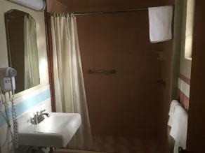 Village Inn - Salle de bain