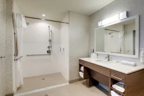 Home2 Suites By Hilton Sanford - Salle de bain