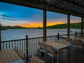 Thousand Hills State Park Cabins - Restaurant
