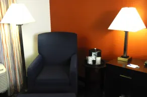 Holiday Inn Express & Suites Greenfield by IHG - Chambre