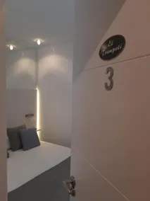 Room Boutique 32 - Camera