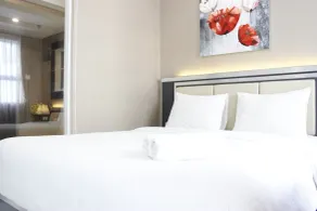 Convenient 1BR Gateway Pasteur Apartment By Travelio - Zimmer