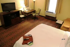 Hampton Inn & Suites Houston Katy - Room