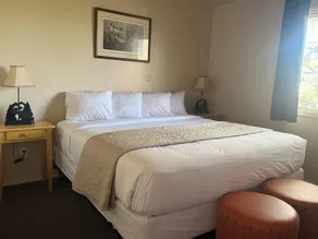 Mountain Landing Suites & RV Park - Chambre