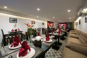 Golden Rooster Hotel - Restaurante