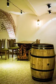 Nest - Restaurant