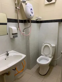Fairway Hotel - Baño