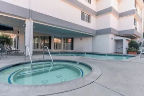 Governors Inn Hotel - Piscine
