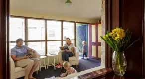 Fremantle Colonial Cottages - Interior entrance