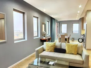 4 on Pritchard Luxury Suites - Room
