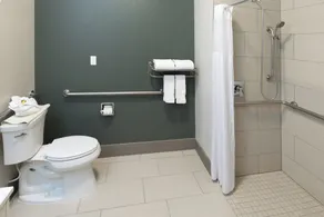 Best Western Plus Duncanville Dallas - Bathroom