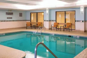 Courtyard Baton Rouge South - Piscine