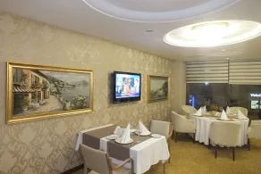 Park Royal - Restaurant