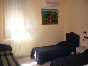 Hotel Genius - Room