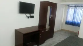 Hotel Paradise Inn - Room