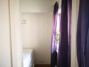 "moderne Fully Furnished and Equipped City Apartment W/balcony/garden/parking" - Room
