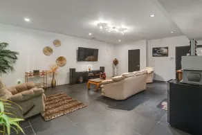 Hike, Boat & Explore! Serene Stafford Apt w/ Patio - Innenbereich