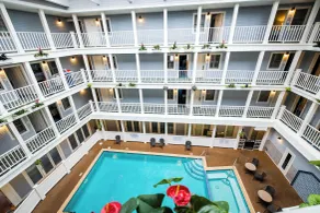 Lake View Hotel - Piscina