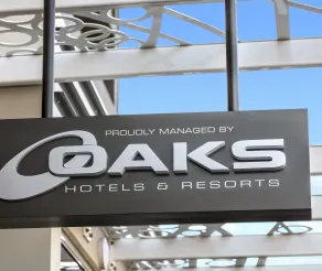 Oaks Brisbane Woolloongabba Suites - Reception