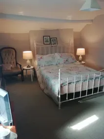 Southern Cross Guest House - Room