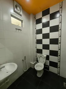 OYO 1128 HOTEL SANGCO - Chambre