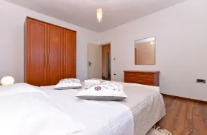 Apartment Modrusani 1561 - Habitación