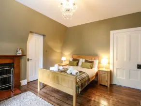 LODGE BEARNOCK, acceptant les animaux, cottage de vacances de luxe à Cannich - Chambre