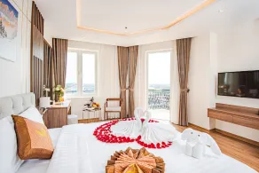 Manh Quan Luxury Hotel - Chambre