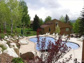 35 Lower Woodbridge Rd Z196 - Pool